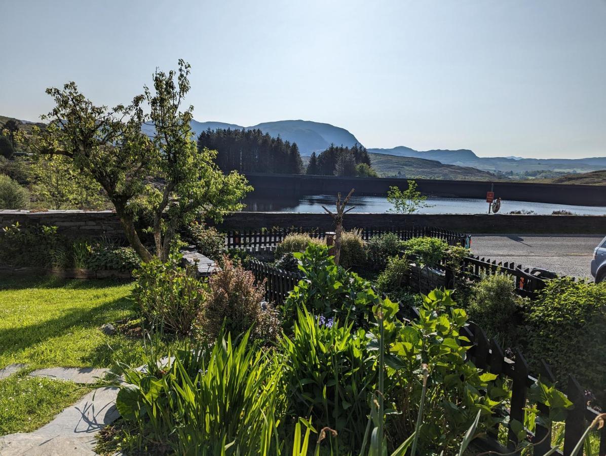 Bryn Elltyd Eco House Pensionat Blaenau Ffestiniog Eksteriør billede