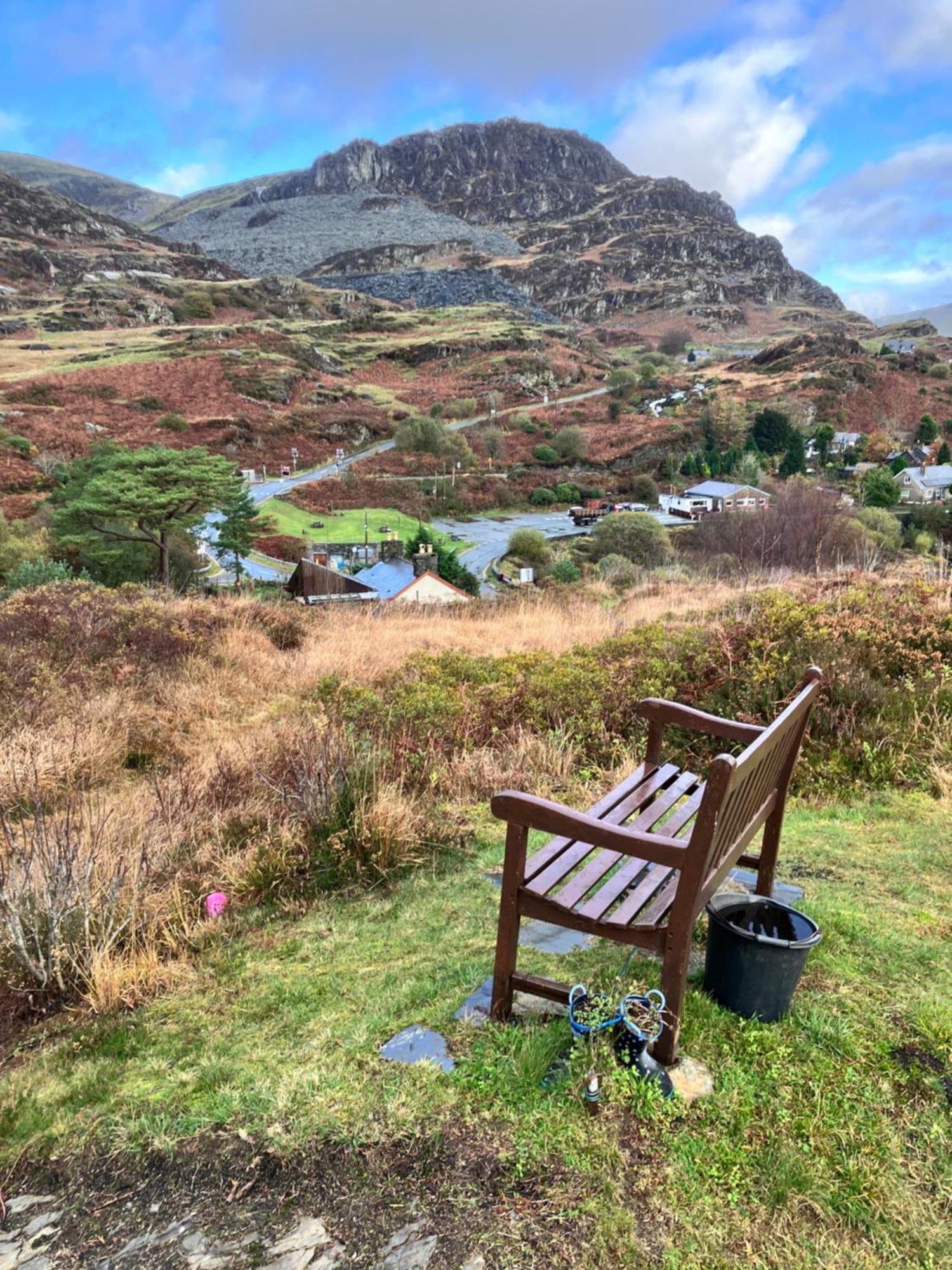 Bryn Elltyd Eco House Pensionat Blaenau Ffestiniog Eksteriør billede